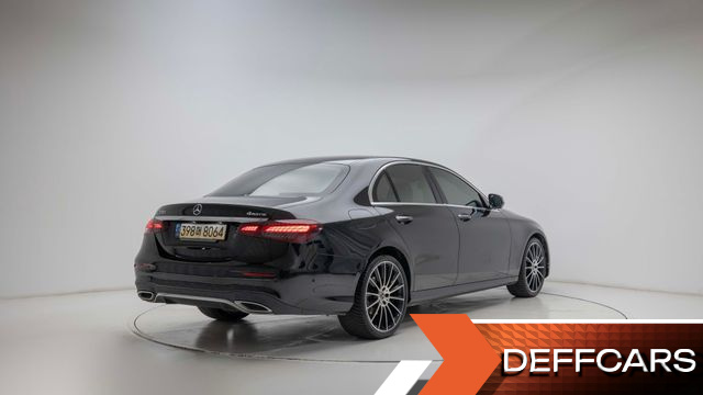 Mercedes E-CLASS E220d 4MATIC AMG Line купить на сайте DeffCars