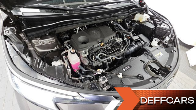 Toyota SIENNA 2.5 Hybrid 2WD купить на сайте DeffCars