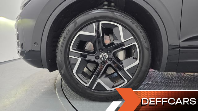 Volkswagen TOUAREG 3.0 TDI Prestige купить на сайте DeffCars