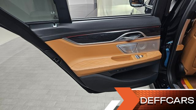 BMW 7-SERIES 740i M Sport купить на сайте DeffCars