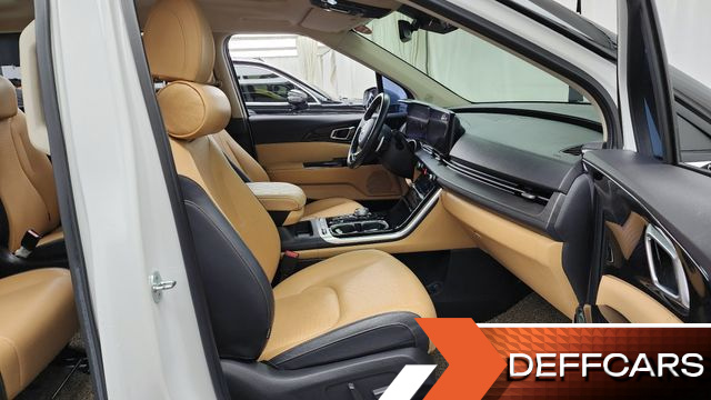 Kia CARNIVAL 9-Seater Signature купить на сайте DeffCars