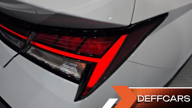 Hyundai AVANTE Inspiration купить на сайте DeffCars