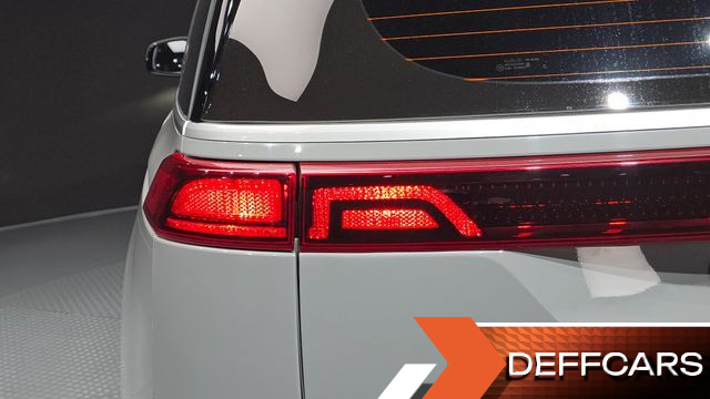 Kia CARNIVAL 9-Seater Prestige купить на сайте DeffCars