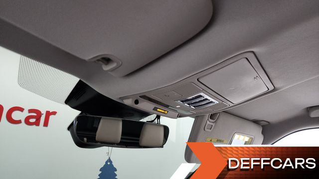 Land Rover DISCOVERY 2.0 SD4 SE купить на сайте DeffCars