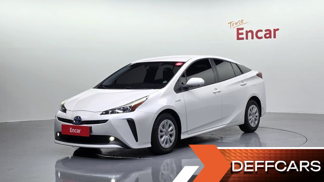 Toyota PRIUS 1.8 купить на сайте DeffCars