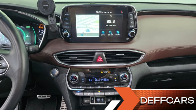 Hyundai SANTAFE Diesel 2.2 4WD Inspiration купить на сайте DeffCars