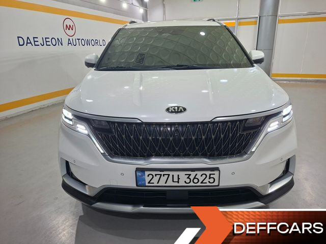 Kia CARNIVAL 9-Seater Signature купить на сайте DeffCars