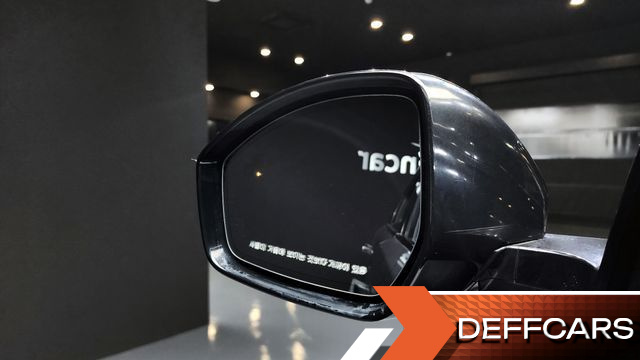 Land Rover RANGE ROVER VELAR 3.0 D300 R-Dynamic HSE купить на сайте DeffCars