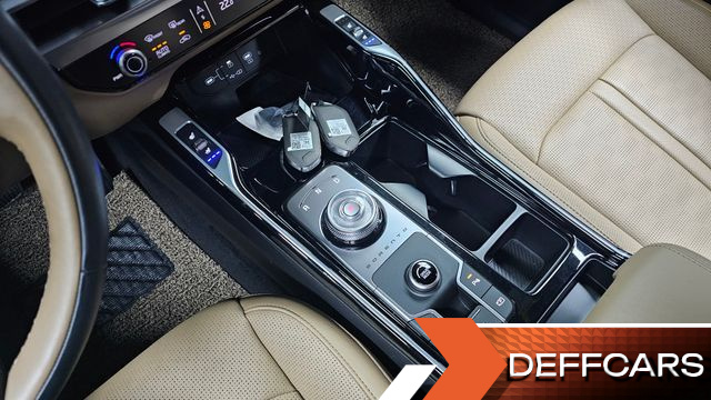 Kia SORENTO HEV 1.6 2WD Noblesse купить на сайте DeffCars