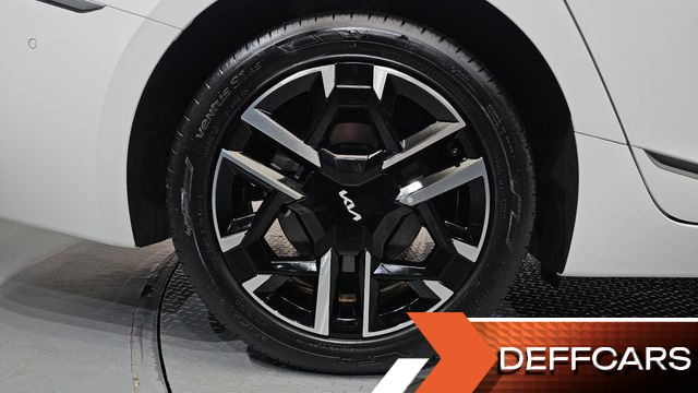 Kia K8 2.5 Gasoline 2WD Best Selection купить на сайте DeffCars