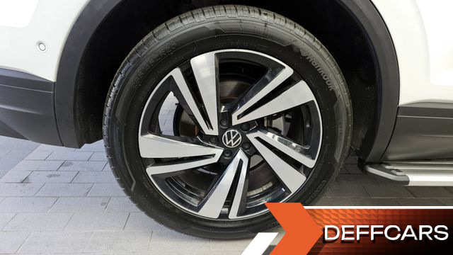 Volkswagen TOUAREG 3.0 TDI Premium купить на сайте DeffCars