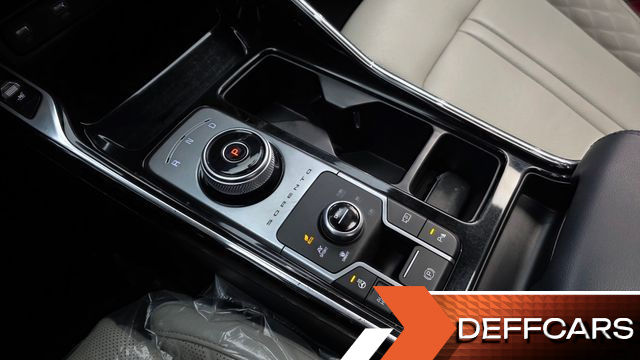 Kia SORENTO HEV 1.6 4WD Gravity купить на сайте DeffCars