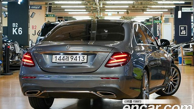 Mercedes E-CLASS E350 4MATIC AMG Line купить на сайте DeffCars