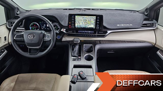 Toyota SIENNA 2.5 Hybrid AWD купить на сайте DeffCars
