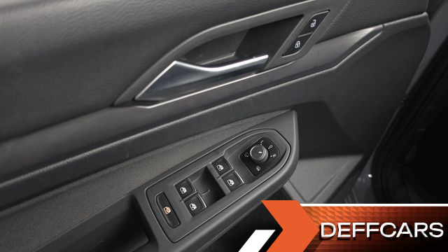 Volkswagen GOLF 2.0 TDI Premium купить на сайте DeffCars