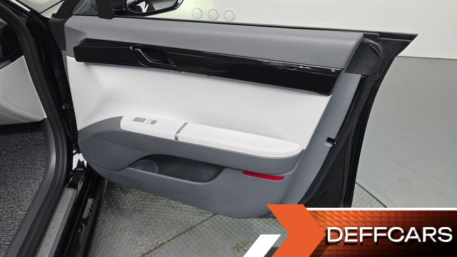 Hyundai GRANDEUR 2,5 Gasoline 2WD Exclusive купить на сайте DeffCars