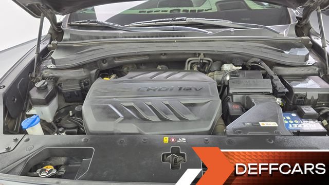 Hyundai SANTAFE Diesel 2.0 2WD Exclusive Special купить на сайте DeffCars