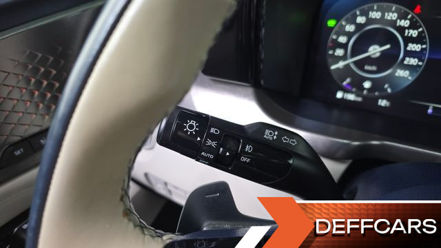 Kia SORENTO HEV 1.6 4WD Gravity купить на сайте DeffCars