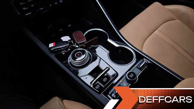 Kia K5 2.0 Prestige купить на сайте DeffCars