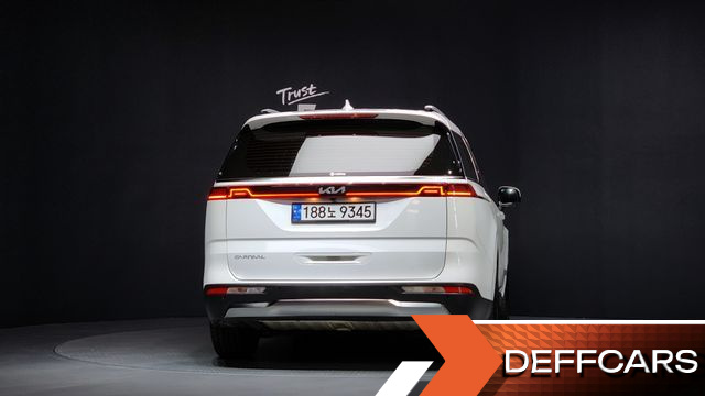 Kia CARNIVAL 7-Seater Noblesse купить на сайте DeffCars