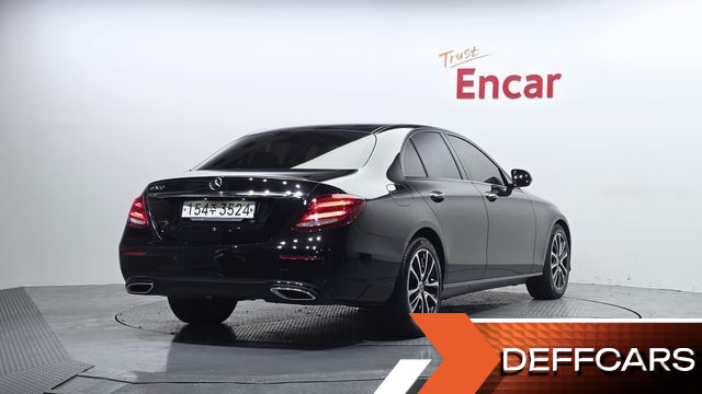 Mercedes E-CLASS E250 Avantgarde купить на сайте DeffCars