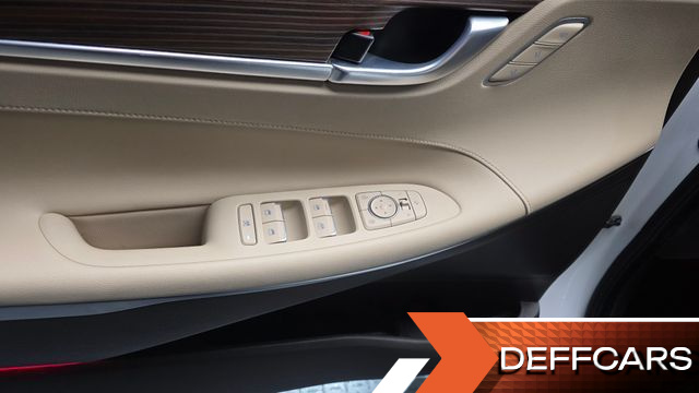 Hyundai GRANDEUR 2.4 Premium Special купить на сайте DeffCars