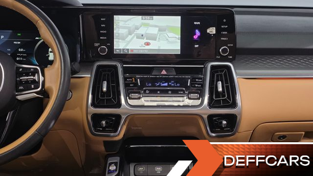 Kia SORENTO HEV 1.6 2WD Signature купить на сайте DeffCars