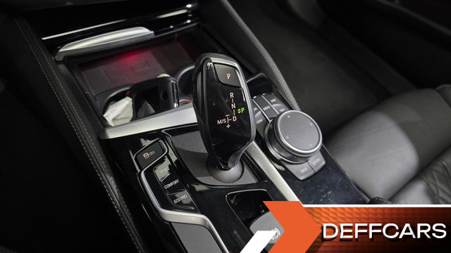 BMW 5-SERIES 530i Luxury Plus купить на сайте DeffCars