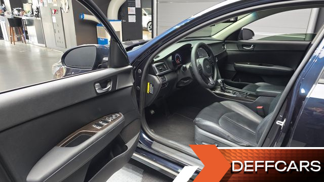 Kia K5 2.0 MX Prestige купить на сайте DeffCars
