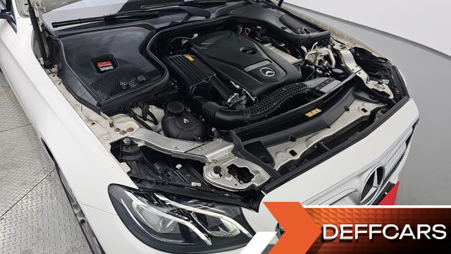 Mercedes E-CLASS E300 Avantgarde купить на сайте DeffCars