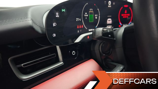 Porsche TAYCAN Turbo S купить на сайте DeffCars