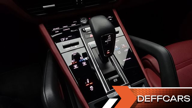 Porsche CAYENNE 3.0 E-Hybrid Coupe купить на сайте DeffCars