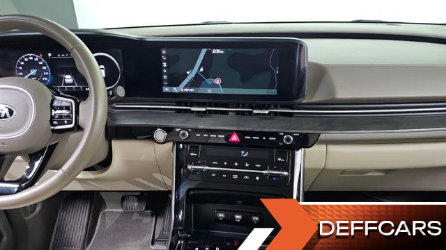 Kia CARNIVAL 9-Seater Noblesse купить на сайте DeffCars
