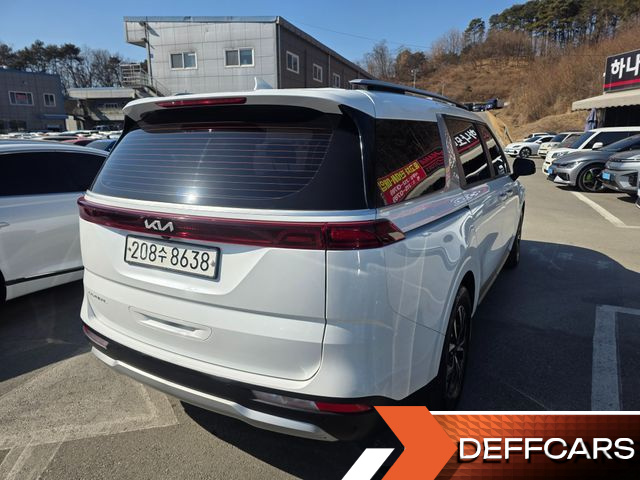 Kia CARNIVAL 9-Seater Prestige купить на сайте DeffCars