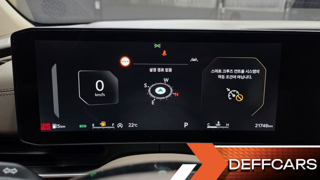 Kia CARNIVAL 9-Seater Signature купить на сайте DeffCars