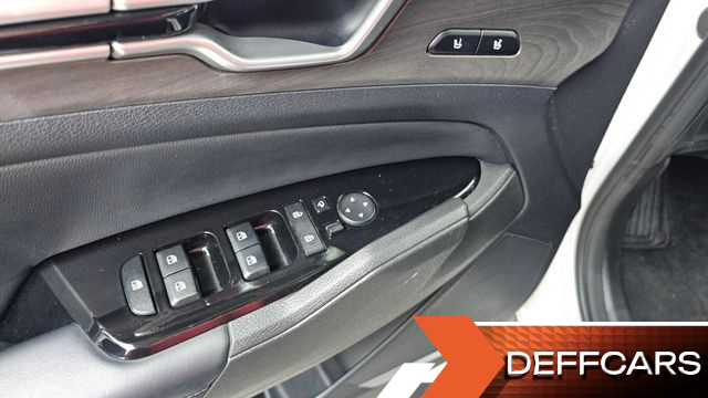 Kia SPORTAGE Signature 2WD купить на сайте DeffCars