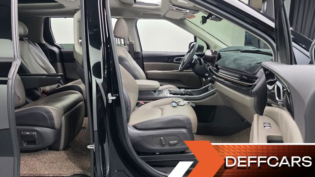 Kia CARNIVAL Gasoline 7-Seater Gravity купить на сайте DeffCars