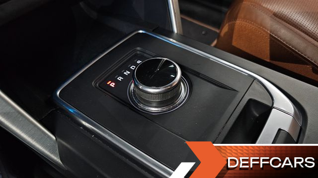 Land Rover DISCOVERY SPORT 2.0 TD4 HSE Luxury купить на сайте DeffCars