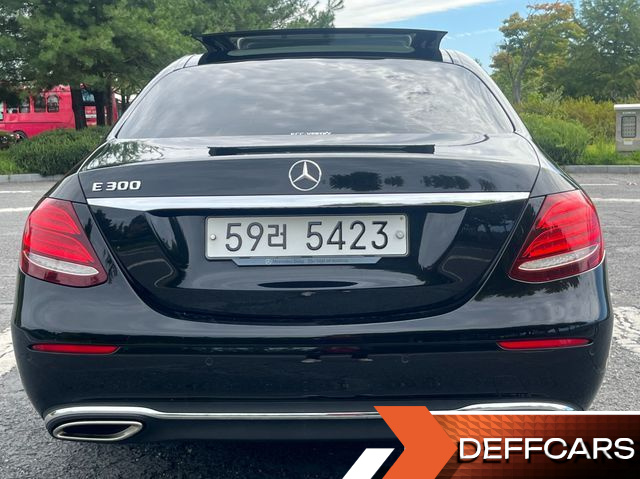 Mercedes E-CLASS E300 Avantgarde купить на сайте DeffCars
