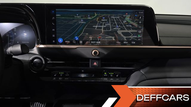 Toyota CROWN 2.5 4WD Hybrid купить на сайте DeffCars