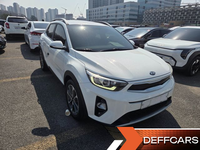 Kia STONIC 1.4 Prestige купить на сайте DeffCars