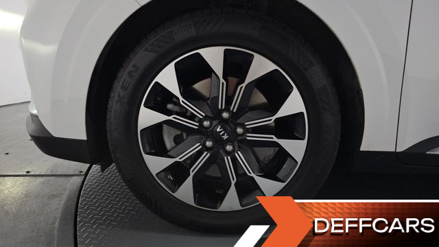 Kia CARNIVAL Gasoline 7-Seater Noblesse купить на сайте DeffCars