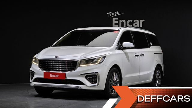 Kia CARNIVAL 7-Seater Limousine VIP купить на сайте DeffCars