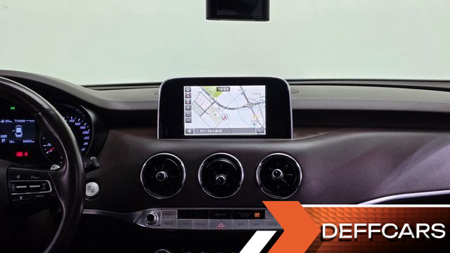 Kia STINGER 2.0 Turbo 2WD Platinum купить на сайте DeffCars