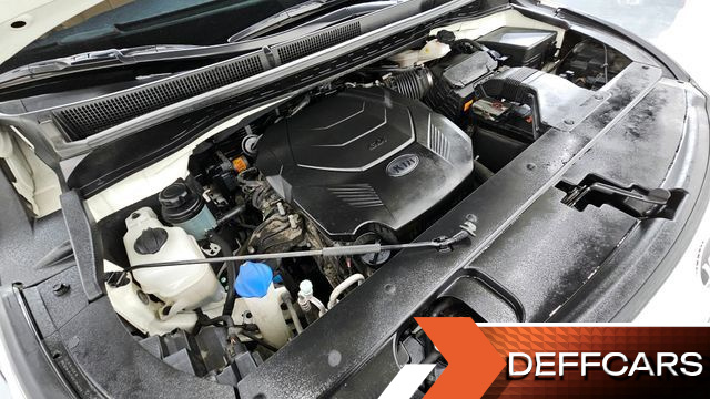 Kia CARNIVAL Gasoline 7-Seater Limousine President купить на сайте DeffCars