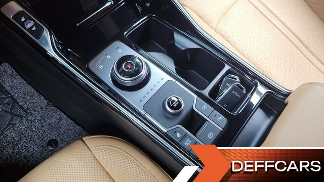 Kia SORENTO HEV 1.6 2WD Noblesse купить на сайте DeffCars