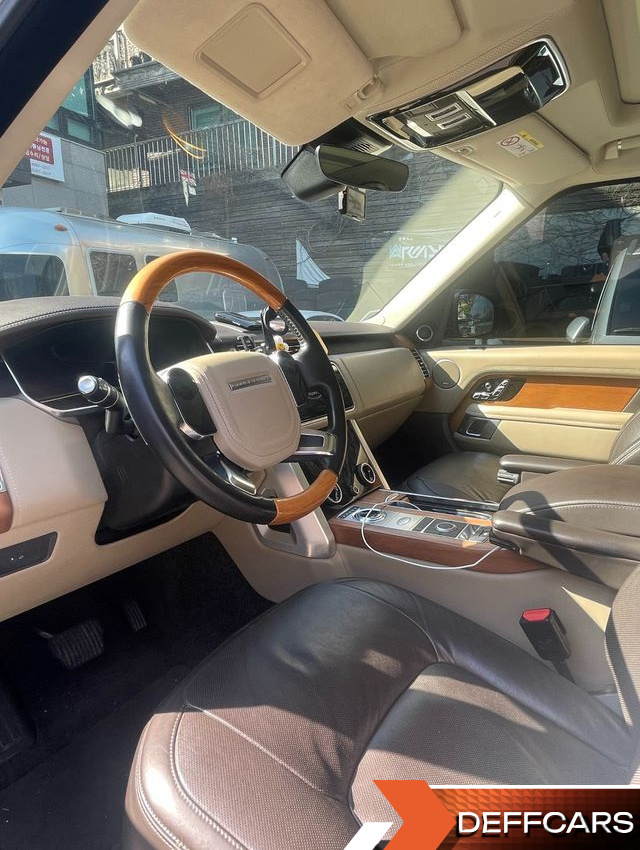 Land Rover RANGE ROVER 4.4 SDV8 AB DIESEL купить на сайте DeffCars
