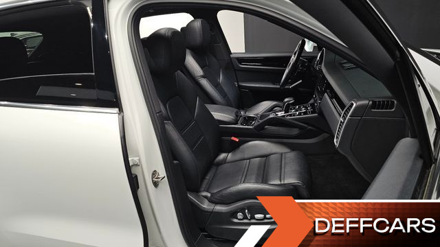 Porsche CAYENNE 3.0 купить на сайте DeffCars