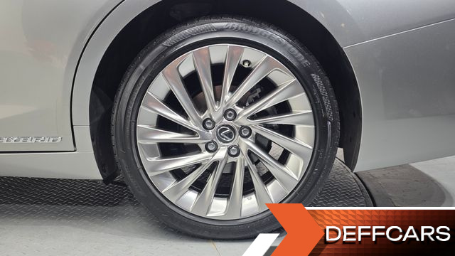 Lexus ES Executive купить на сайте DeffCars