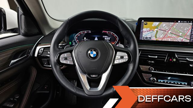 BMW 5-SERIES 530i xDrive Luxury купить на сайте DeffCars